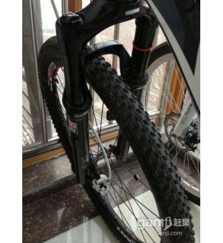 优惠出售刚买回来几个月九成新的捷安特山地自行车 