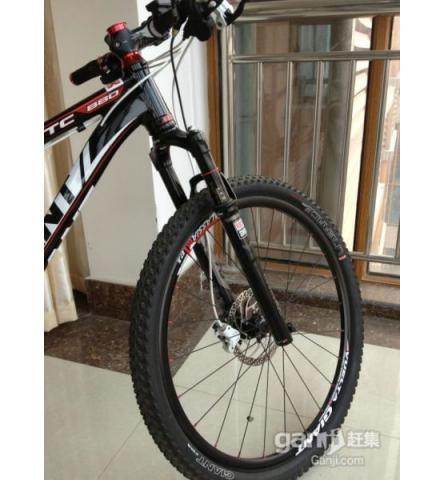 优惠出售刚买回来几个月九成新的捷安特山地自行车 
